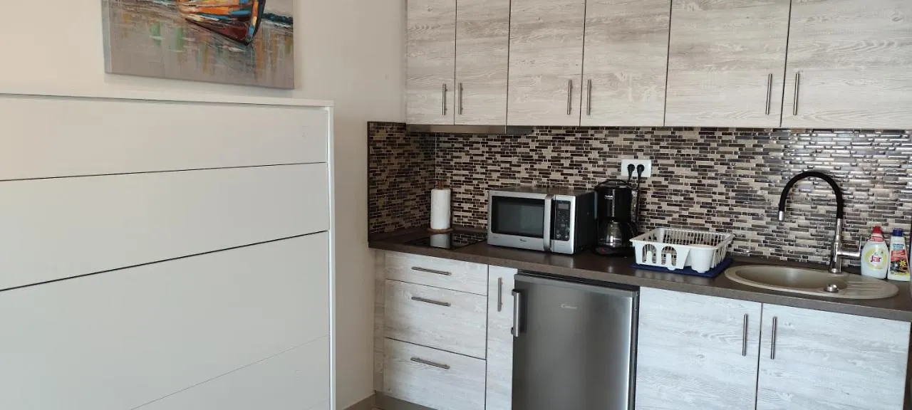 Studio Apartment Novi Vinodolski